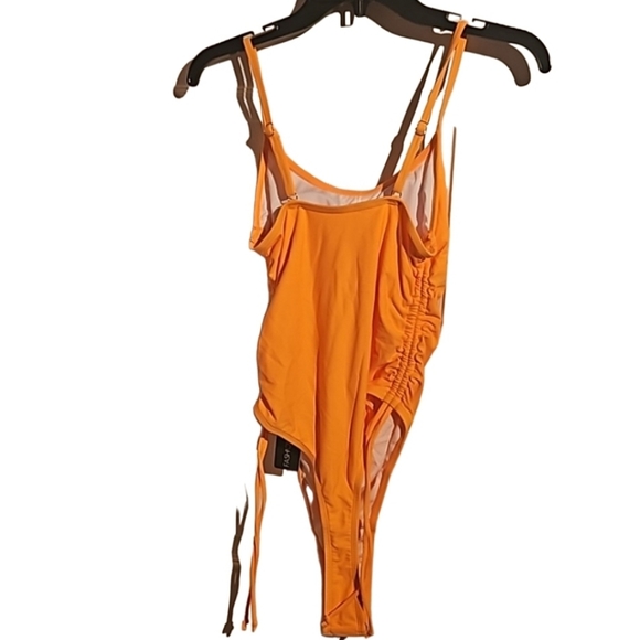 NWT Fashion Nova One Piece Small Orange Swimsuit - Picture 2 of 6